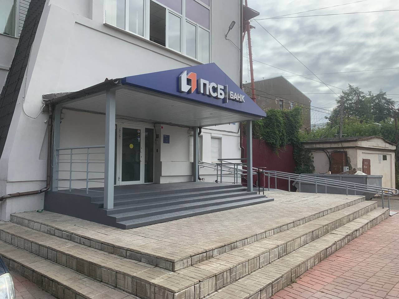 Крыльцо для банка — фото 1